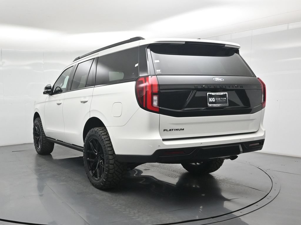 New 2027 Ford Expedition Platinum w/ Stealth Appearance Package AWD/4WD image 28