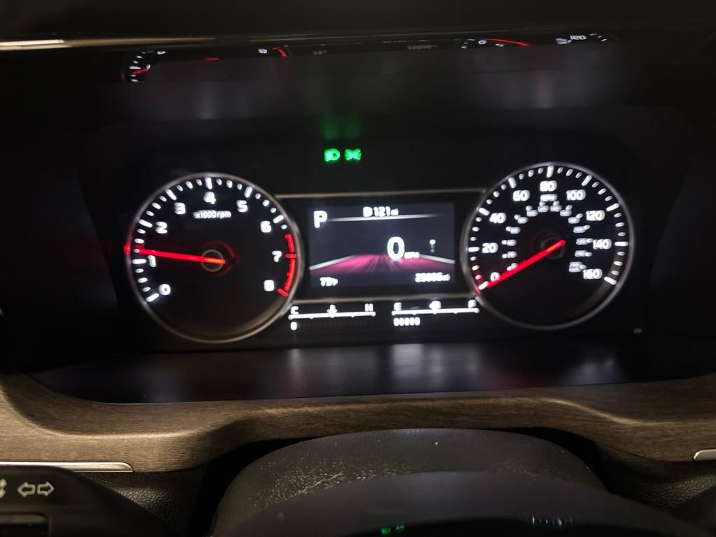 Used 2023 Kia Sorento S AWD/4WD image 9