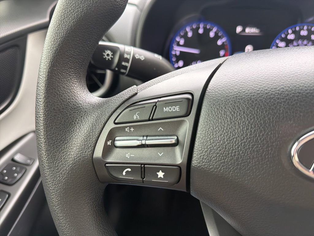 Used 2023 Hyundai Kona SEL w/ Cargo Package AWD/4WD image 12
