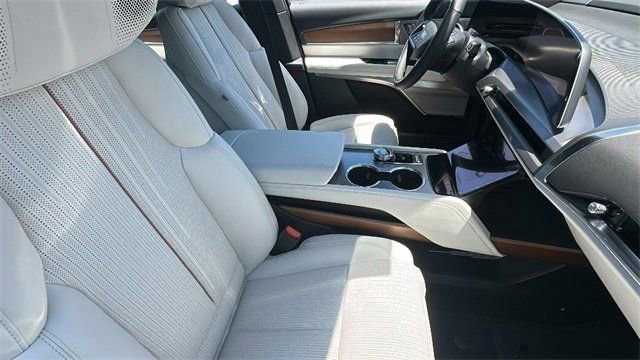 New 2026 Cadillac Vistiq Luxury image 21