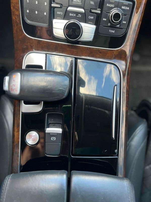 Used 2015 Audi A8 L 3.0T w/ Premium Package image 28