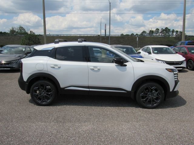 New 2026 Nissan Kicks SR w/ Cold Weather Package FWD image 2
