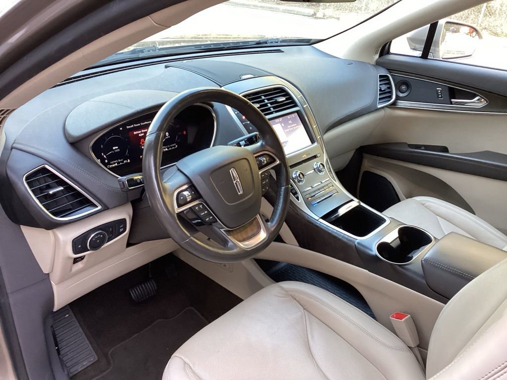 Used 2020 Lincoln Nautilus Reserve w/ Cargo Utility Package image 29