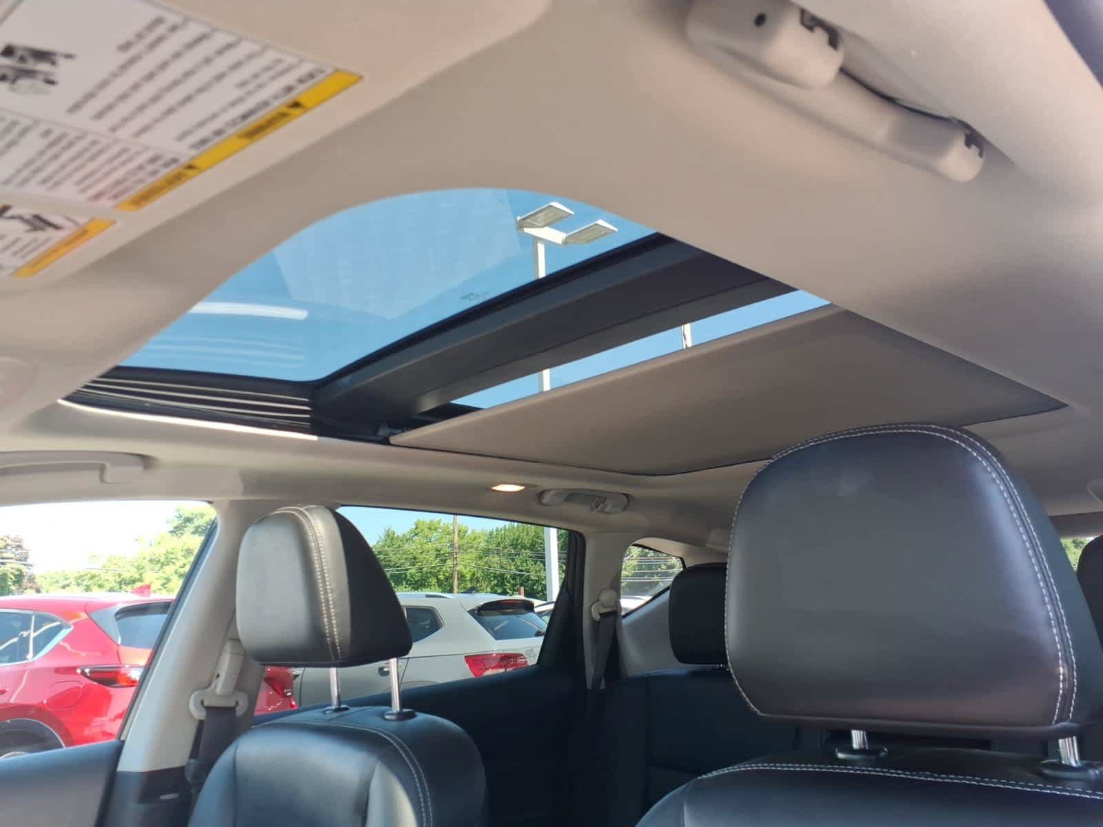 Certified 2020 Nissan Murano SV w/ Premium Package AWD/4WD image 19