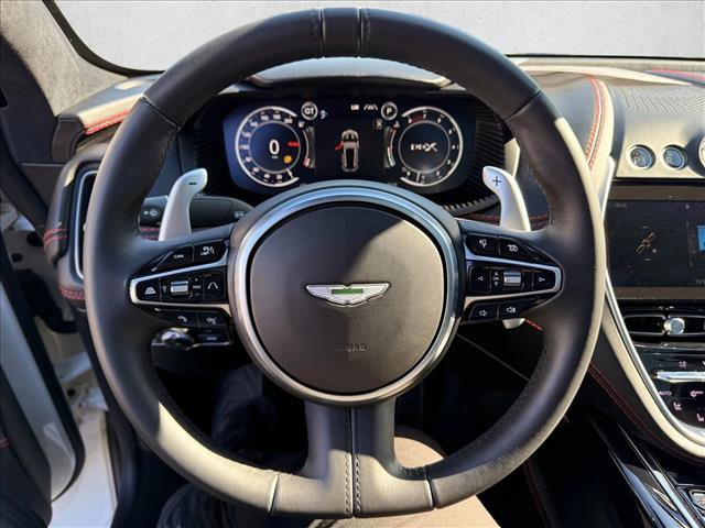 Used 2021 Aston Martin DBX image 18