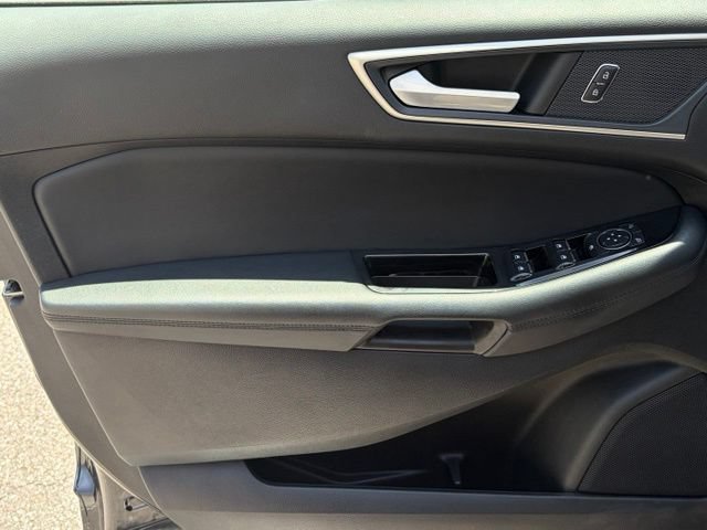 Used 2020 Ford Edge SEL w/ Convenience Package AWD/4WD image 11