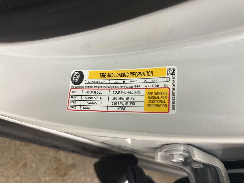 Certified 2025 Cadillac Lyriq Luxury w/ LPO, Floor Liner Package AWD/4WD image 35