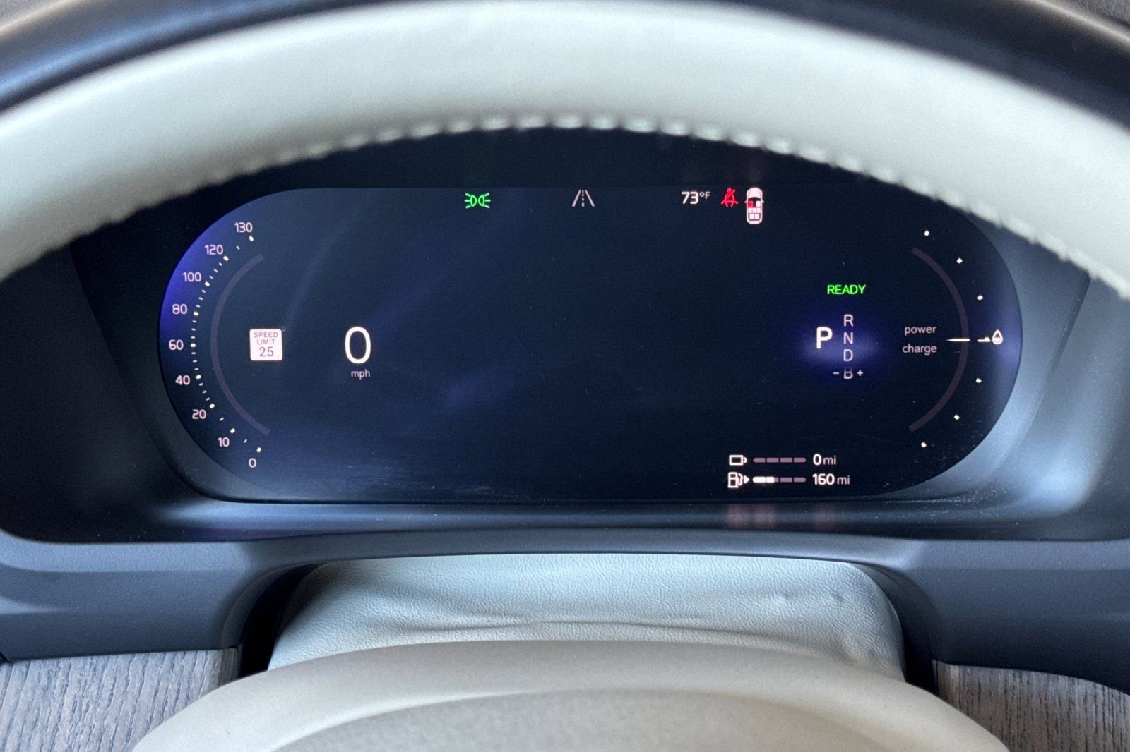 Certified 2024 Volvo XC90 T8 Plus w/ Protection Package Premier image 29