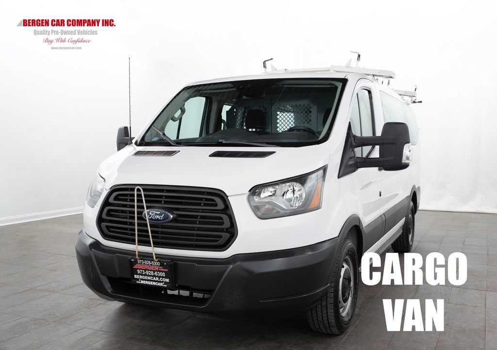 Used 2016 Ford Transit 150 130 Low Roof RWD image 4