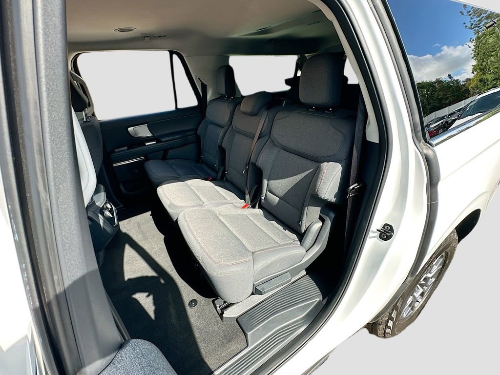 Used 2025 Ford Expedition Max Active image 23