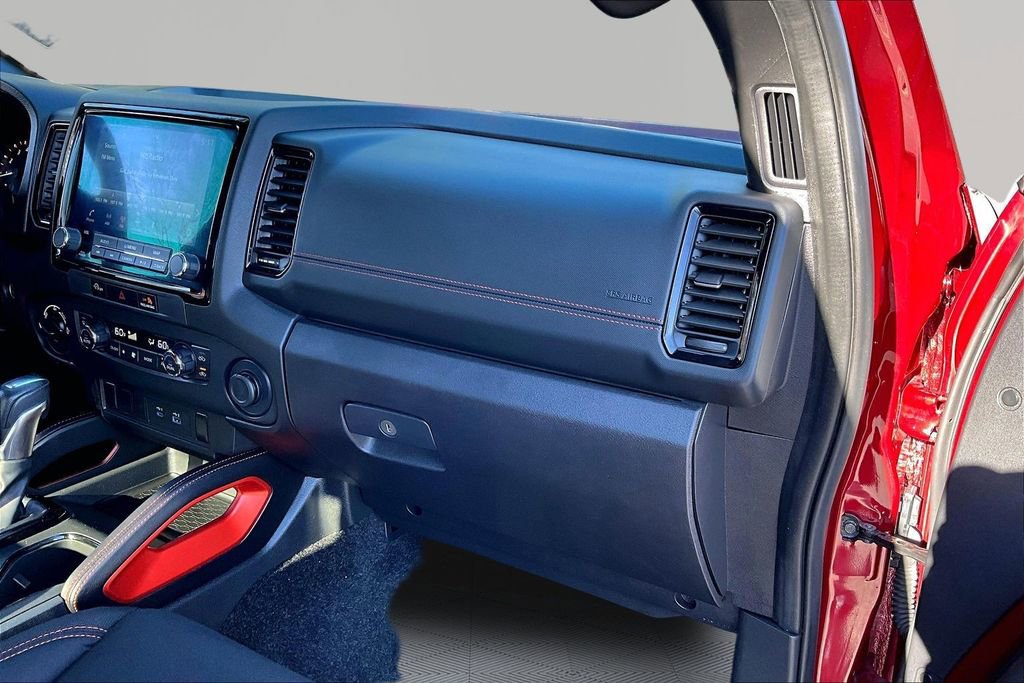 Used 2024 Nissan Frontier PRO-4X w/ Off-Road Protection Package image 21