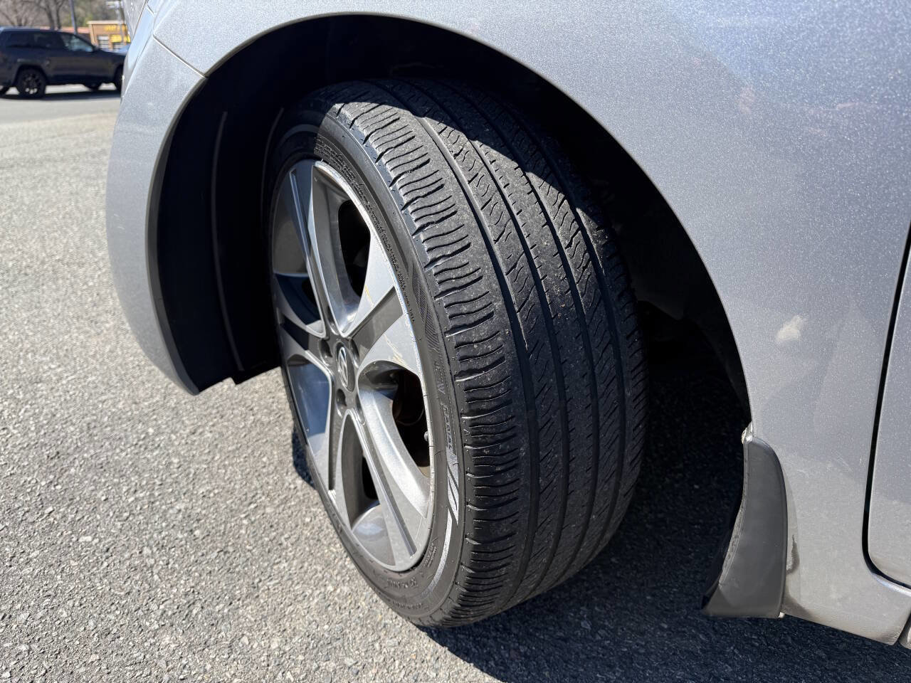 Used 2014 Hyundai Elantra Sport image 25