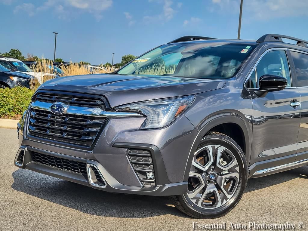 Certified 2026 Subaru Ascent Touring AWD/4WD image 2