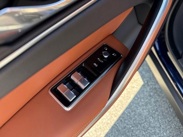 New 2026 Jaguar F-PACE R-Dynamic S image 11
