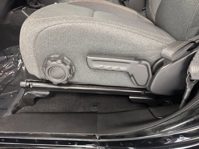 Used 2024 Jeep Wrangler Sport S image 16