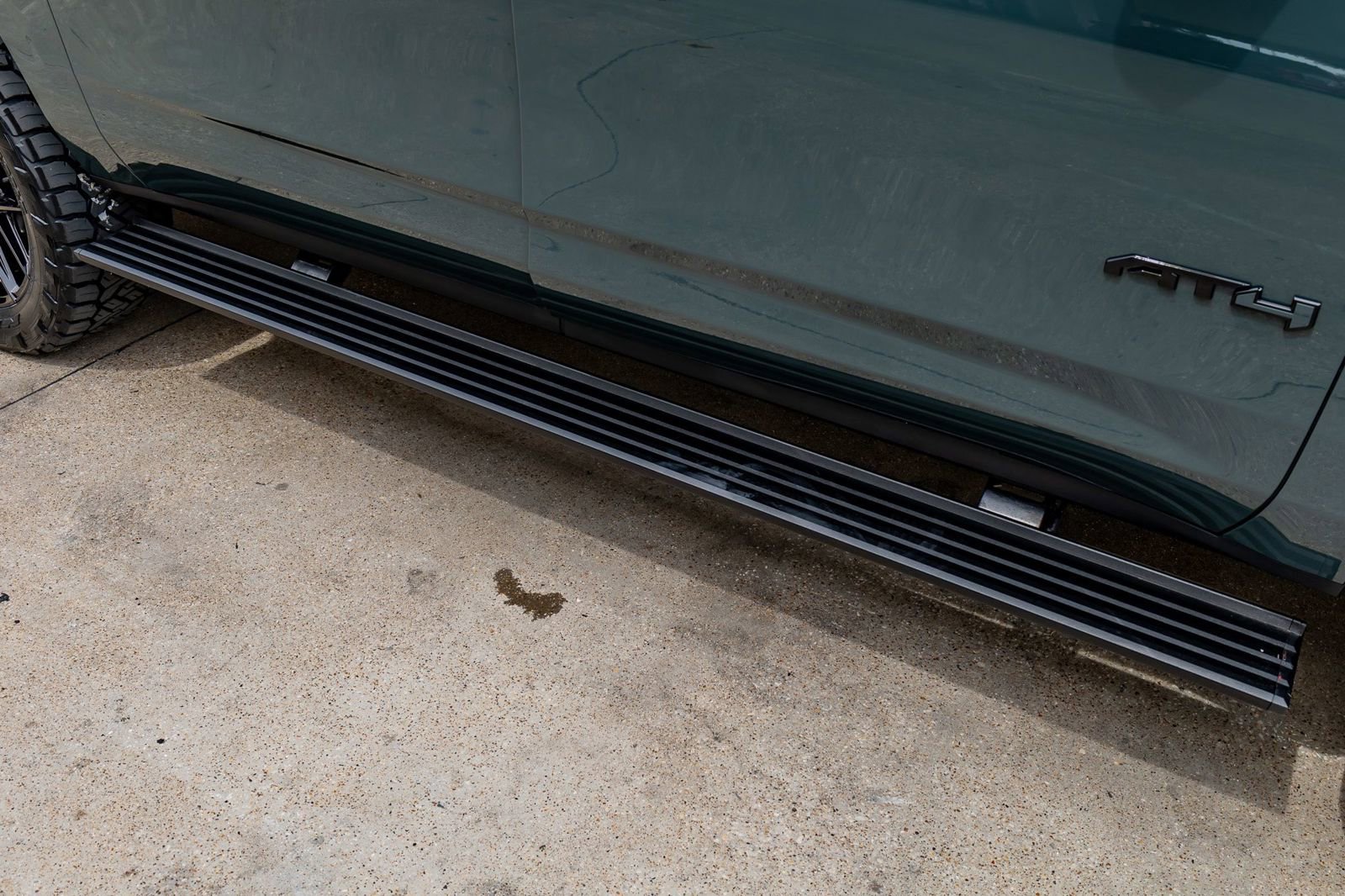 Used 2026 GMC Yukon XL AT4 Ultimate w/ LPO, Floor Liner Package image 13