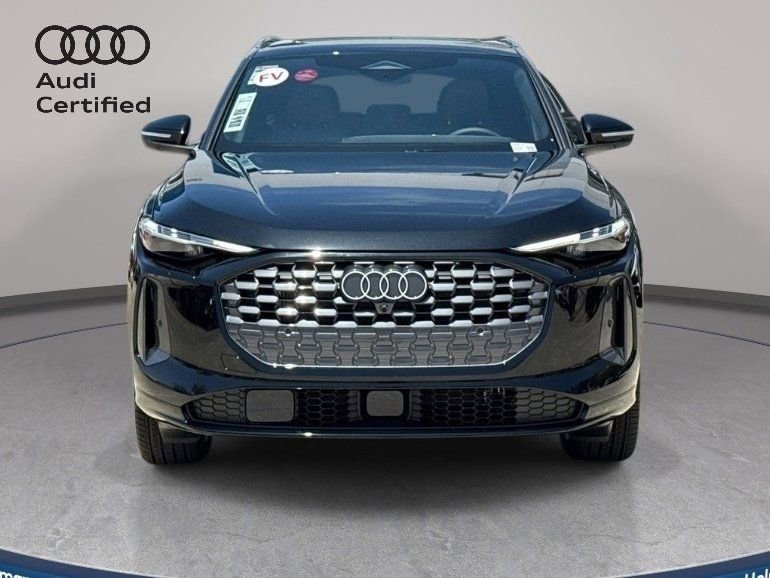 Certified 2025 Audi Q5 Premium w/ Premium Plus