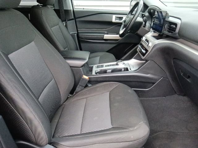 Certified 2022 Ford Explorer XLT w/ Class IV Trailer Tow Package image 32