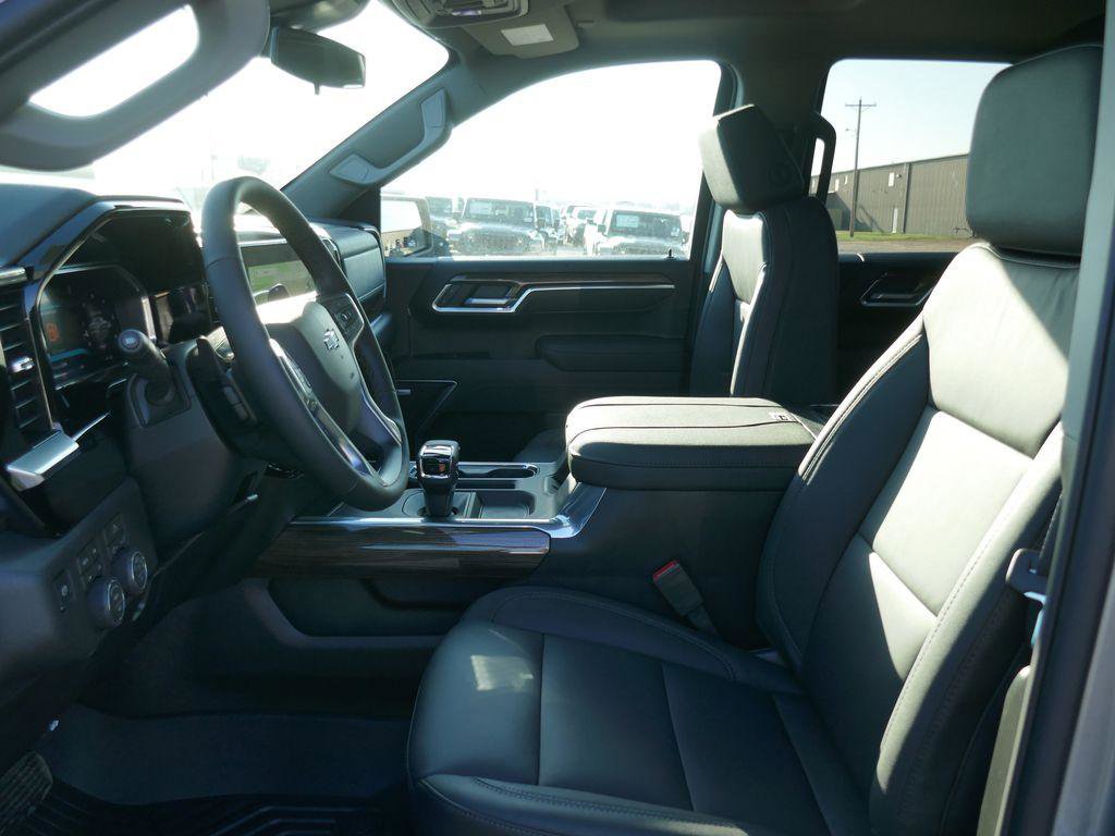 New 2026 Chevrolet Silverado 1500 RST image 15