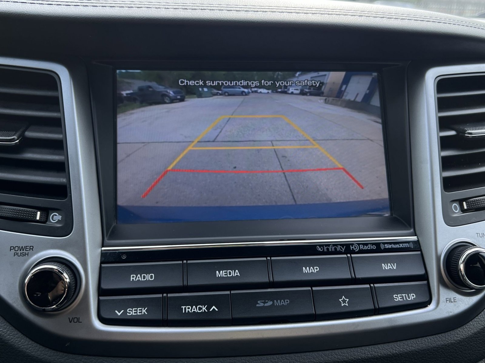 Used 2018 Hyundai Tucson Limited w/ Cargo Package FWD image 32
