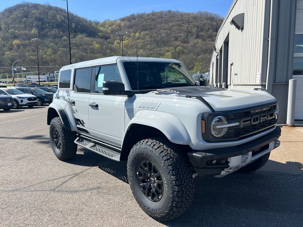 New 2026 Ford Bronco Raptor AWD/4WD image 3