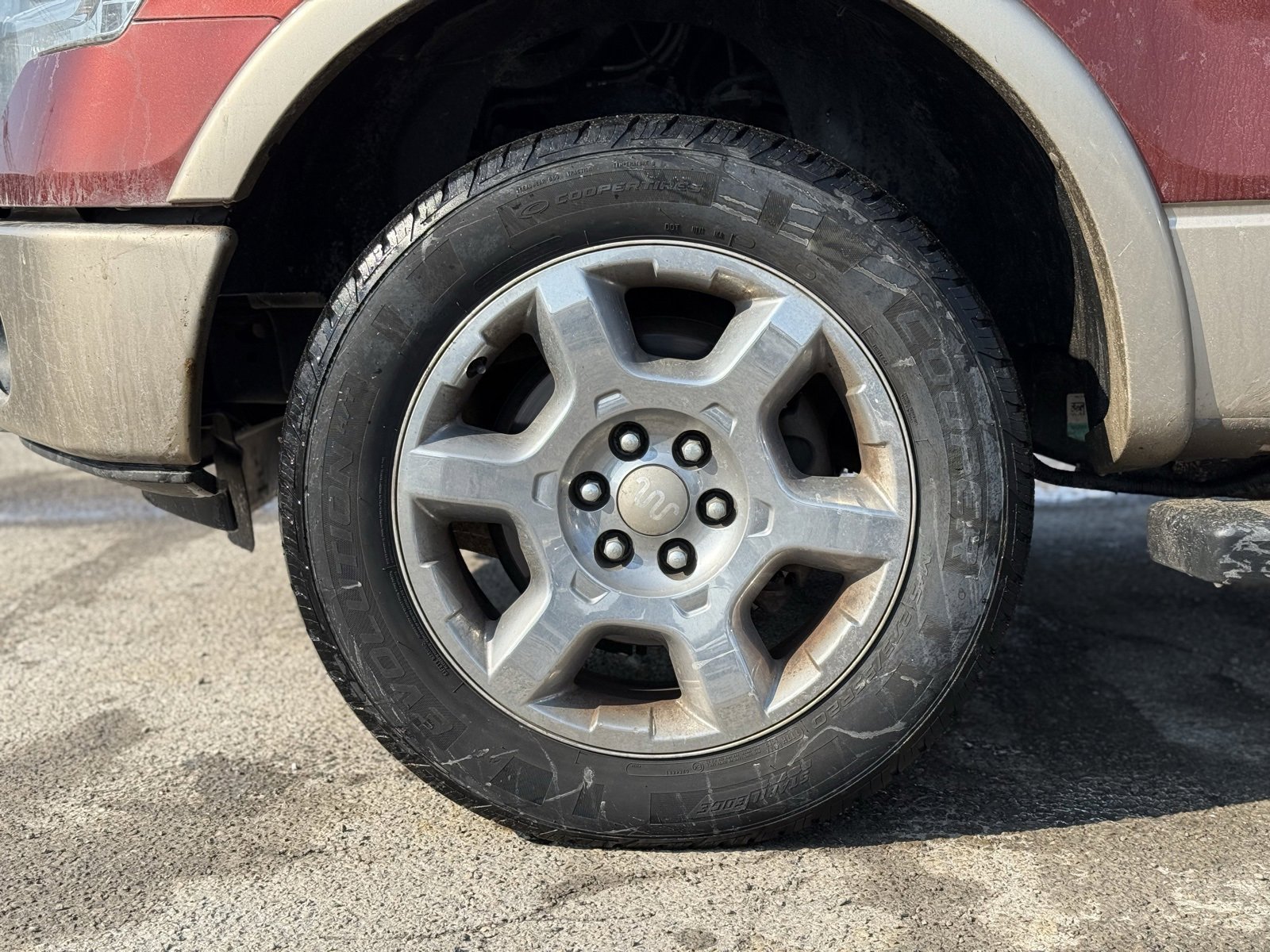 Used 2014 Ford F150 King Ranch w/ King Ranch Luxury Package image 7