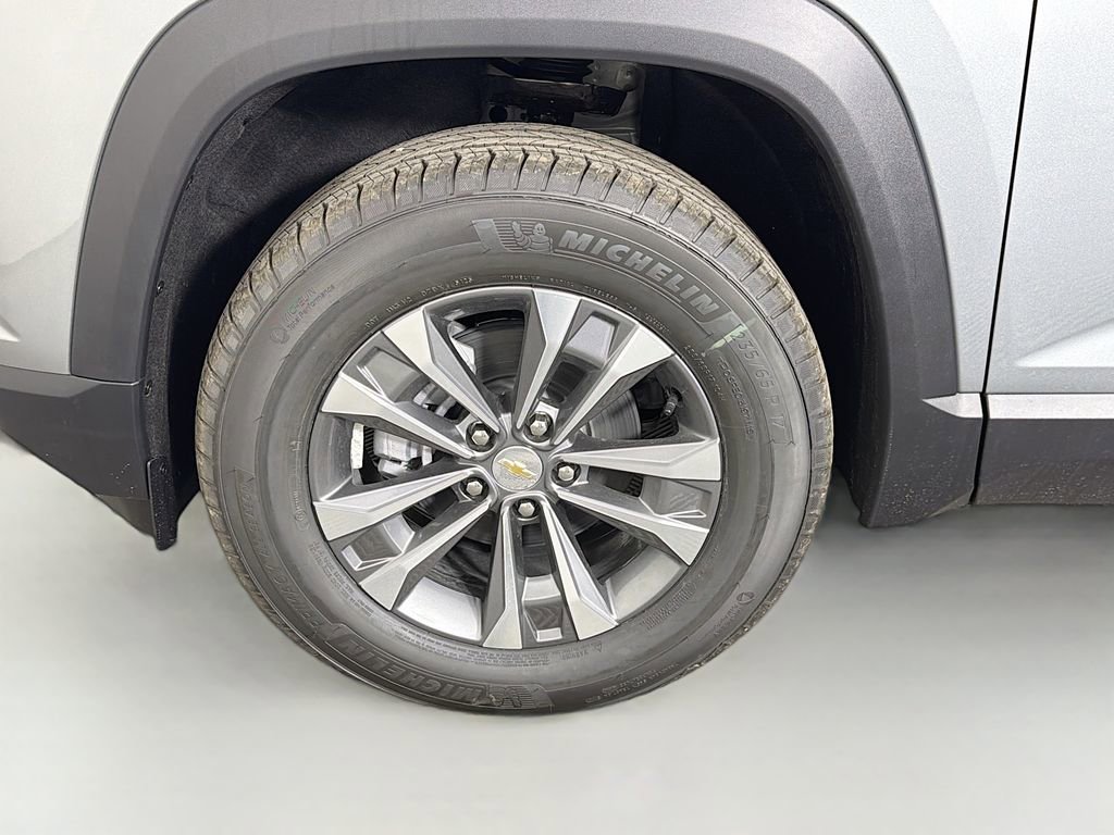 New 2026 Chevrolet Equinox LT image 31