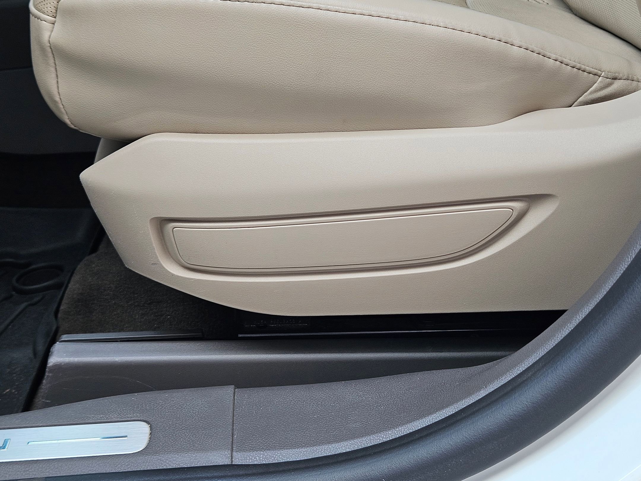 Used 2022 Lincoln Corsair FWD w/ Premium Package image 20