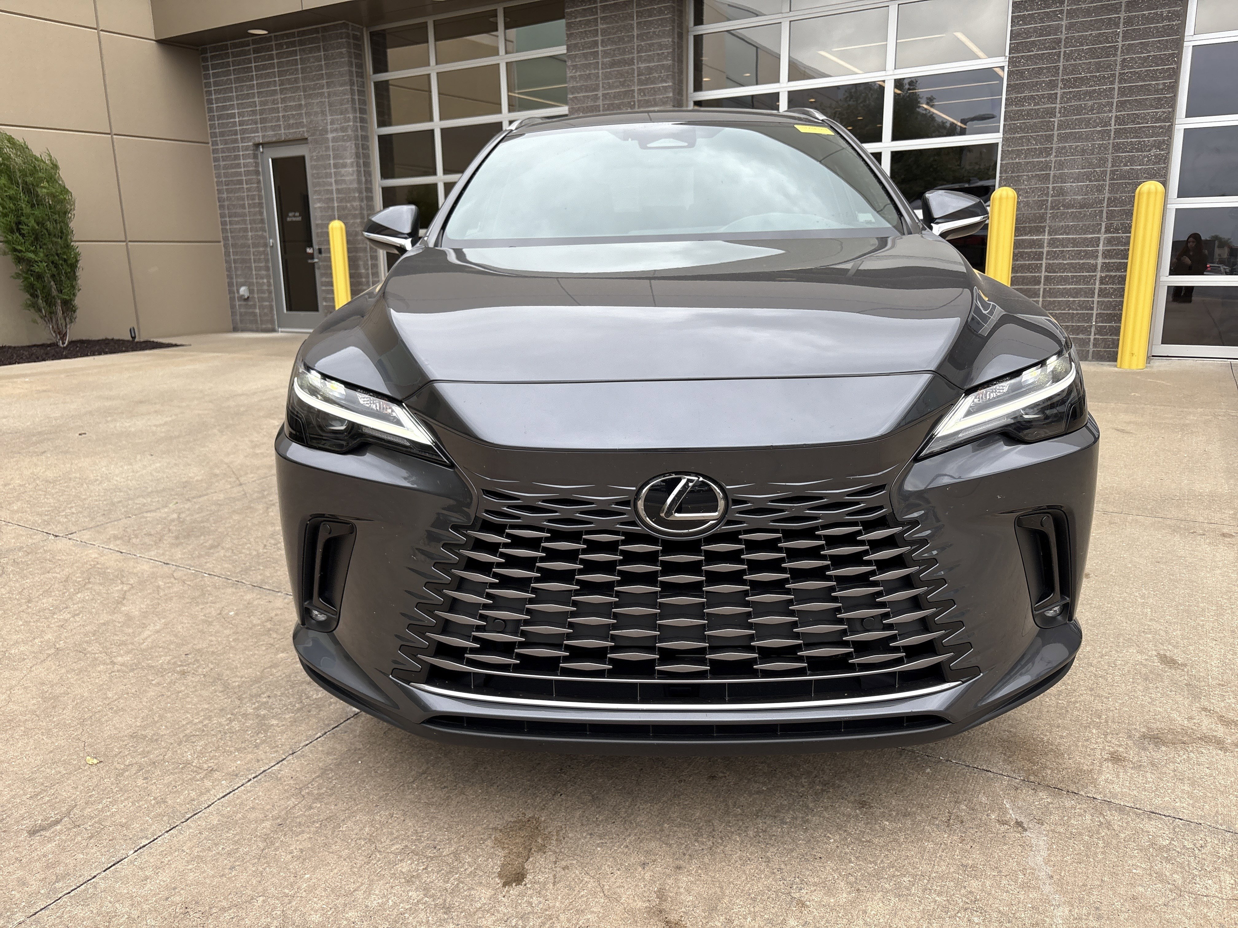 Used 2024 Lexus RX 350h w/ Cold Area Package AWD/4WD image 24