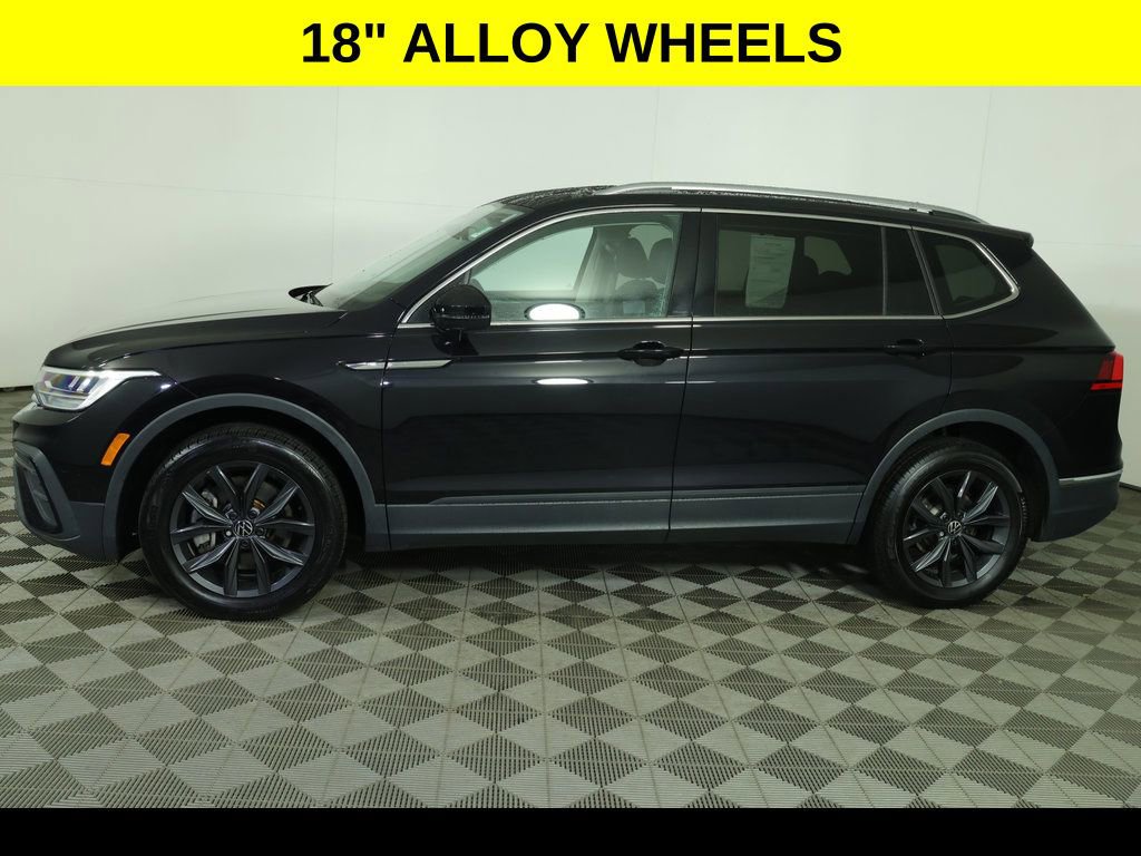 Used 2024 Volkswagen Tiguan SE FWD image 4
