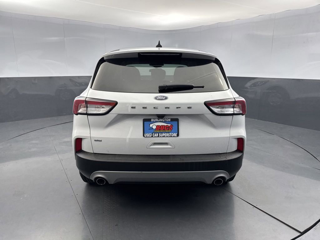 Used 2022 Ford Escape SE FWD image 4