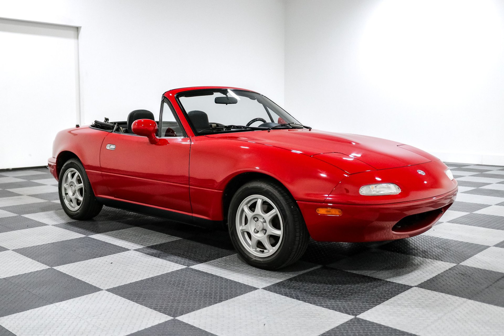 Used 1995 MAZDA MX-5 Miata Convertibles for Sale - Kelley Blue Book