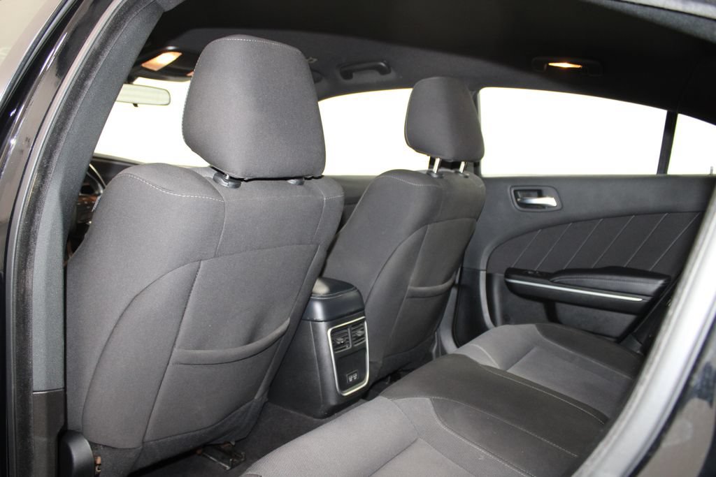 Used 2022 Dodge Charger SXT RWD image 22