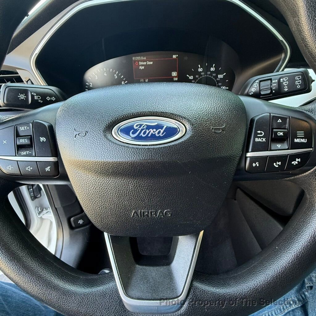 Used 2020 Ford Escape SE image 25
