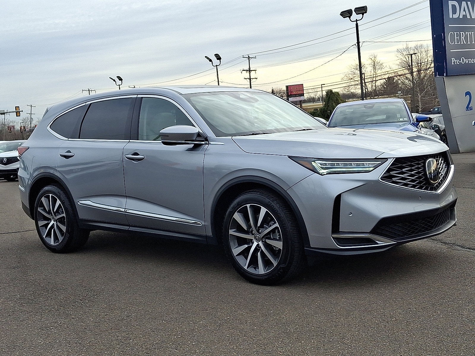 Certified 2025 Acura MDX w/ Technology Package image 3