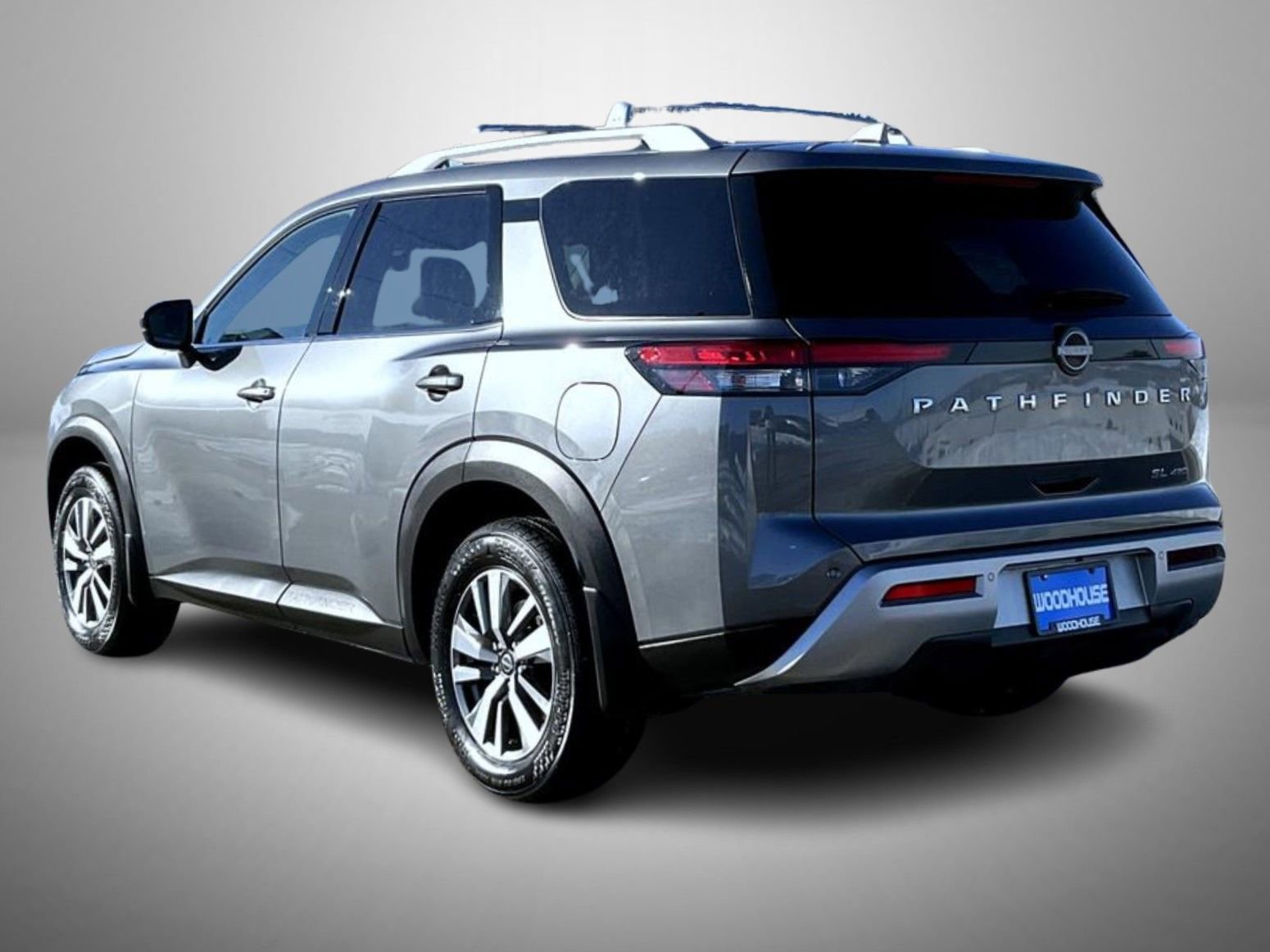 Used 2024 Nissan Pathfinder SL image 7