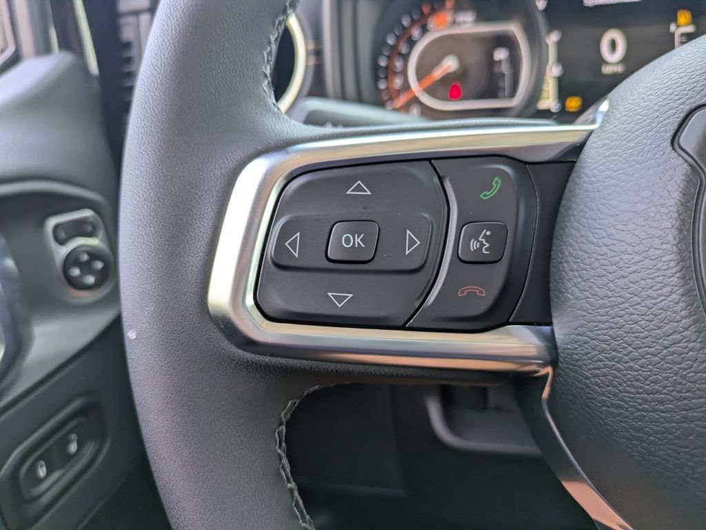New 2026 Jeep Wrangler Unlimited Sahara AWD/4WD image 27