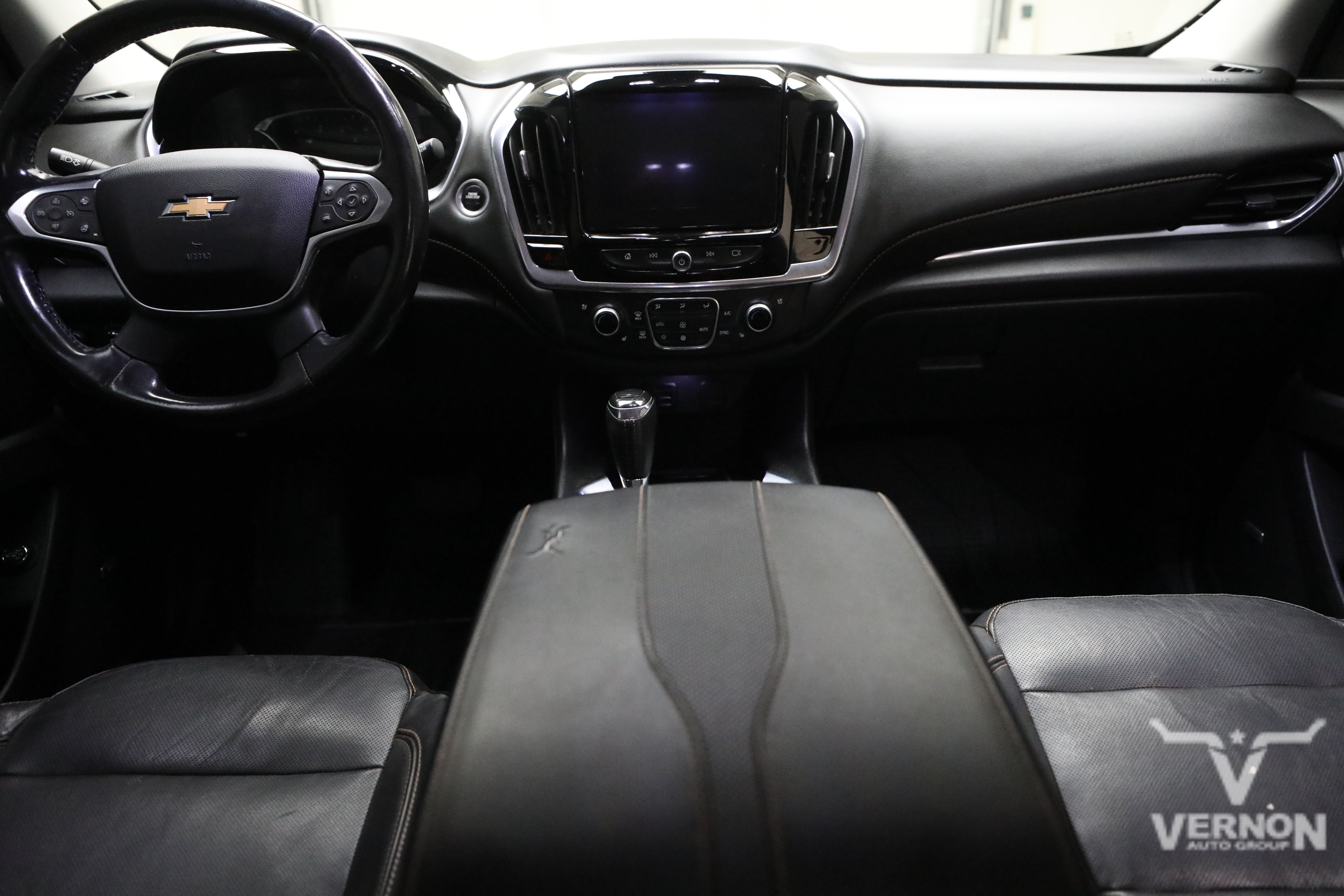 Used 2020 Chevrolet Traverse Premier w/ Redline Edition AWD/4WD image 13