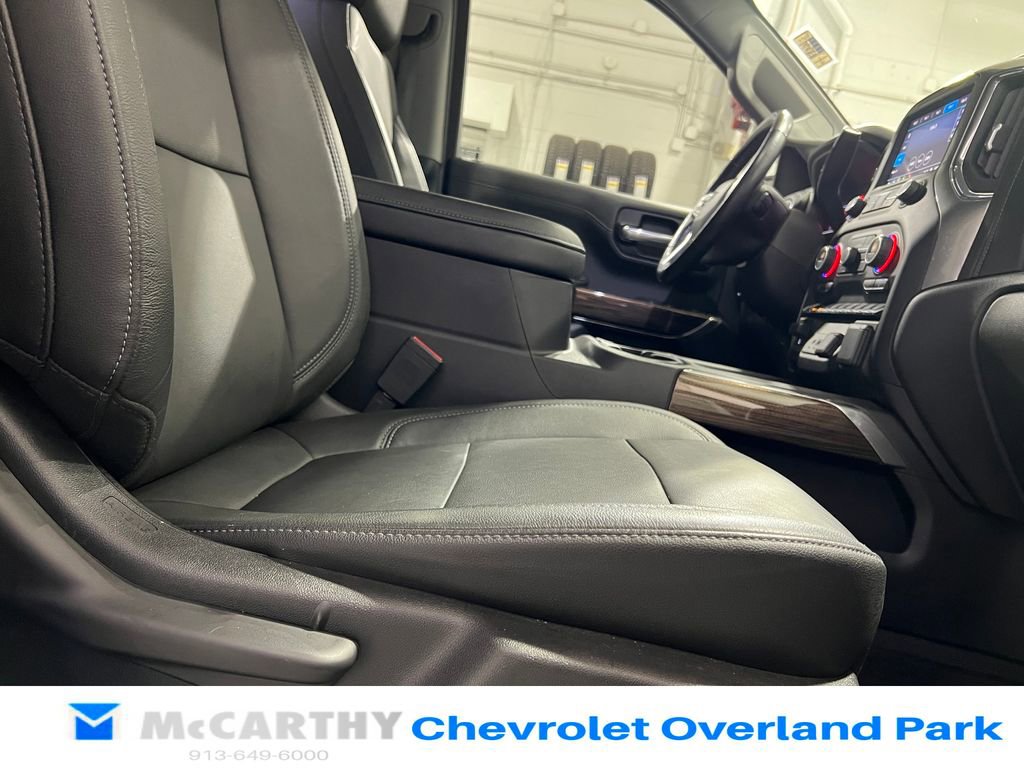 Used 2019 Chevrolet Silverado 1500 RST w/ All-Star Edition AWD/4WD image 31