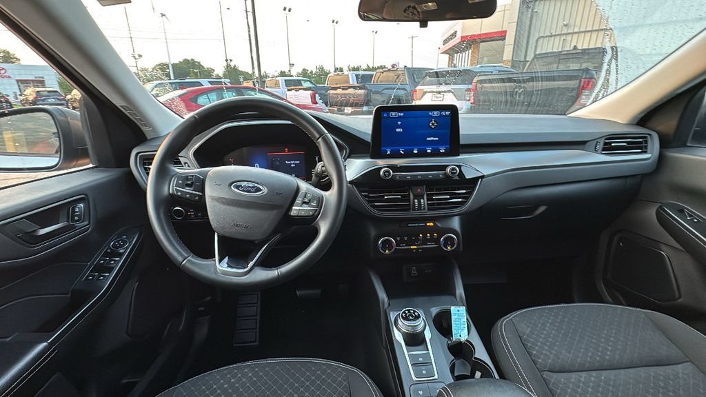 Used 2024 Ford Escape Active FWD image 8