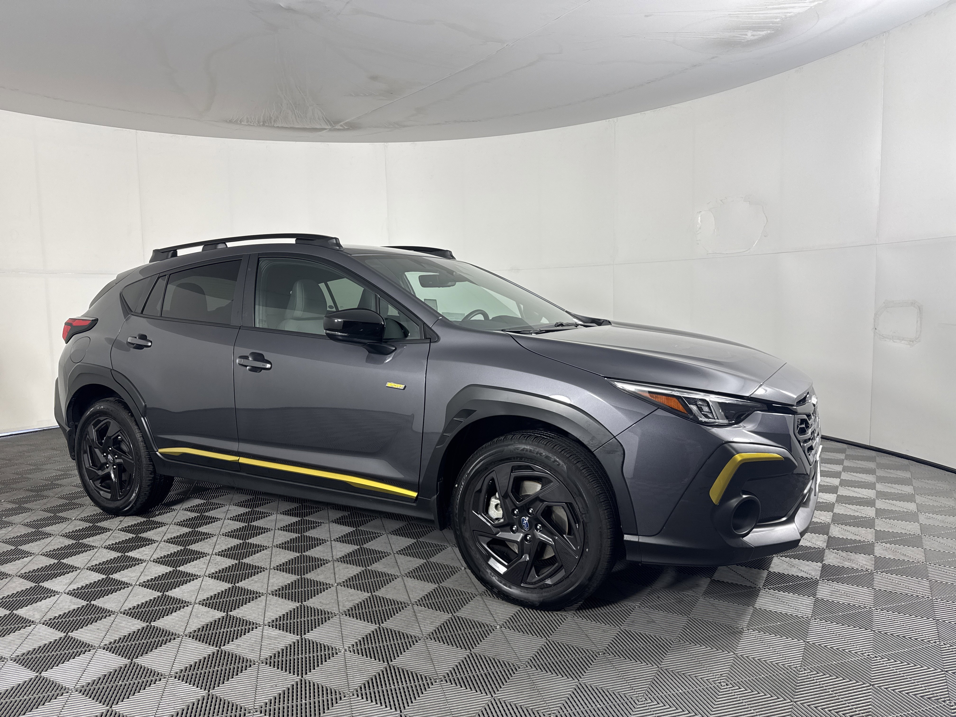Used 2025 Subaru Crosstrek 2.5i Sport w/ Crosstrek Mirror Package AWD/4WD image 2