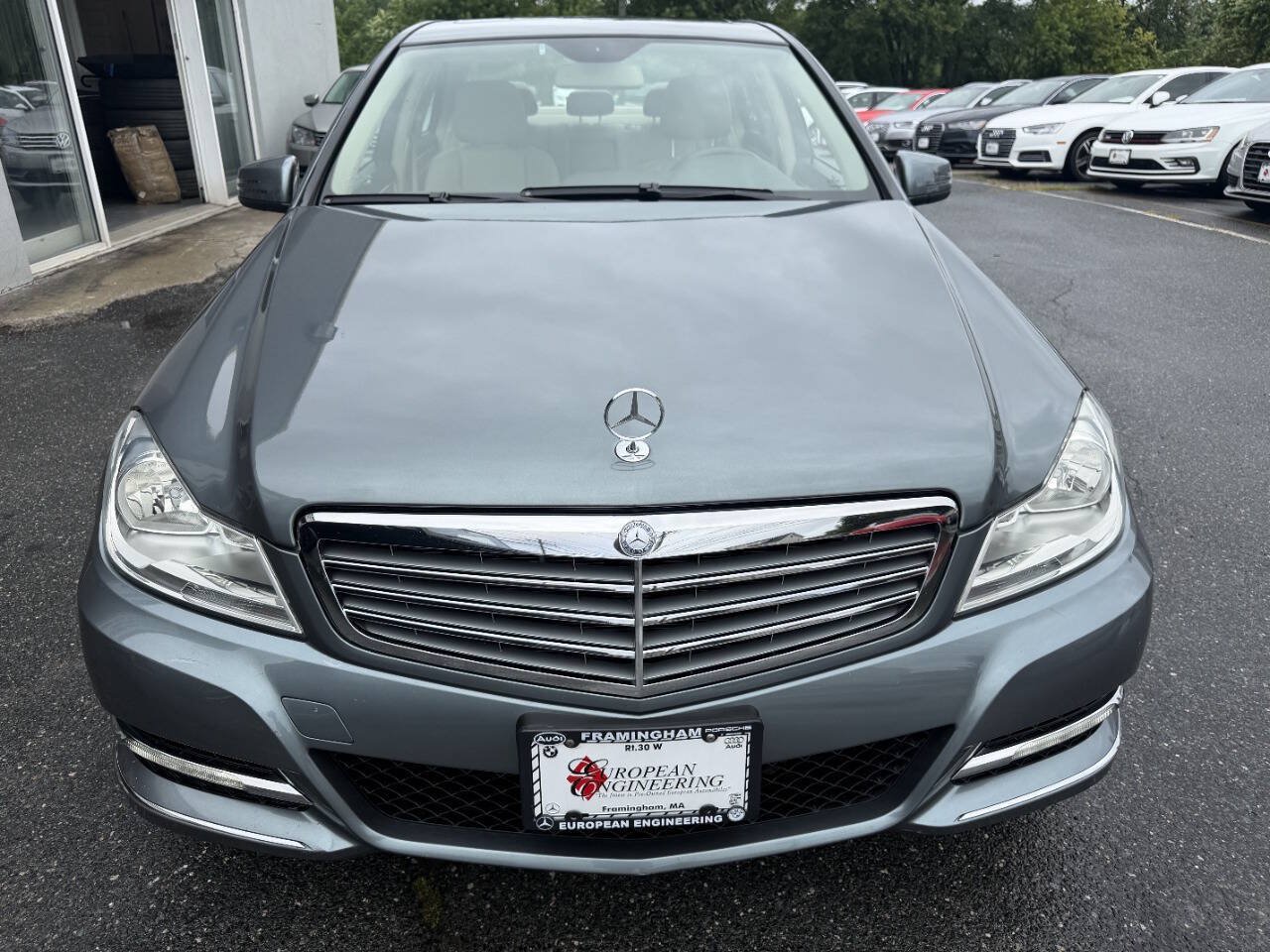 Used 2012 Mercedes-Benz C 300 4MATIC Sedan image 2