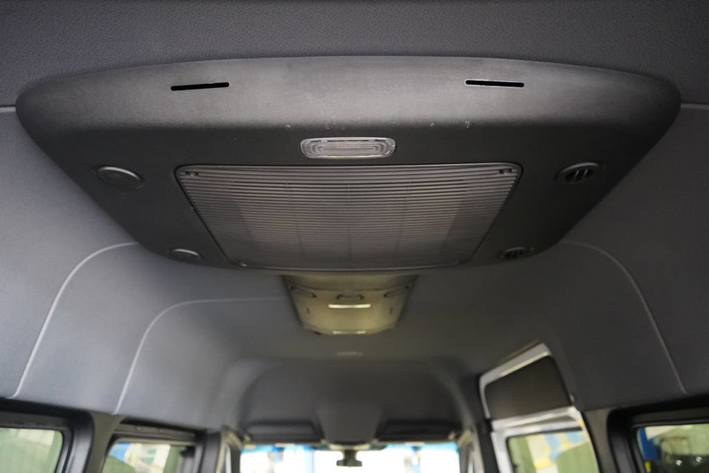 Used 2025 Mercedes-Benz Sprinter 2500 image 28