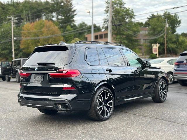 Used 2022 BMW X7 xDrive40i w/ M Sport Package AWD/4WD image 7