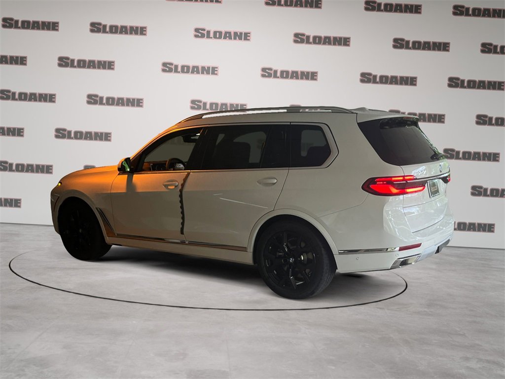 New 2026 BMW X7 xDrive40i w/ Premium Package image 3
