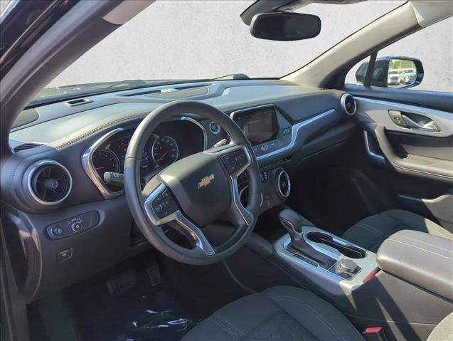 Used 2022 Chevrolet Blazer LT FWD image 12