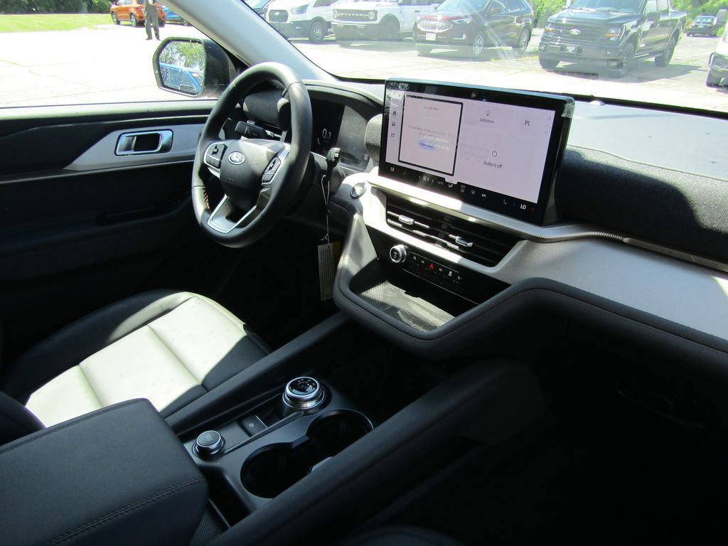 New 2026 Ford Explorer Active w/ Active Comfort Package AWD/4WD image 20