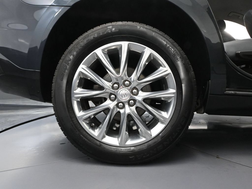 Used 2021 Buick Enclave Premium w/ Surround and Sites Package AWD/4WD image 17