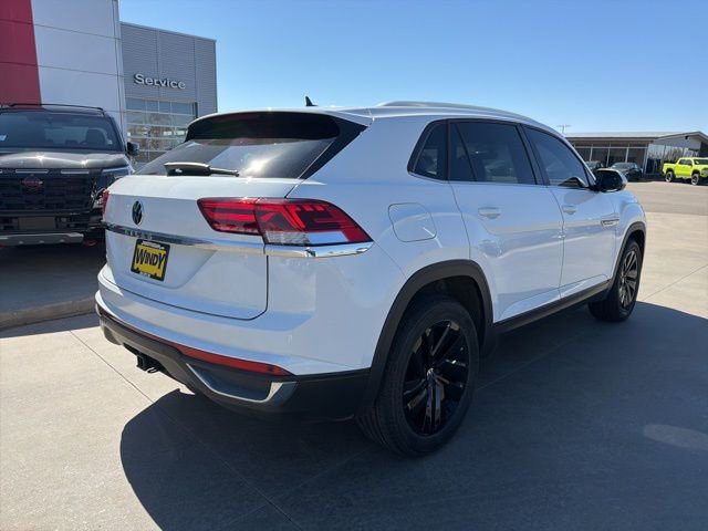 Used 2023 Volkswagen Atlas Cross Sport SE image 7