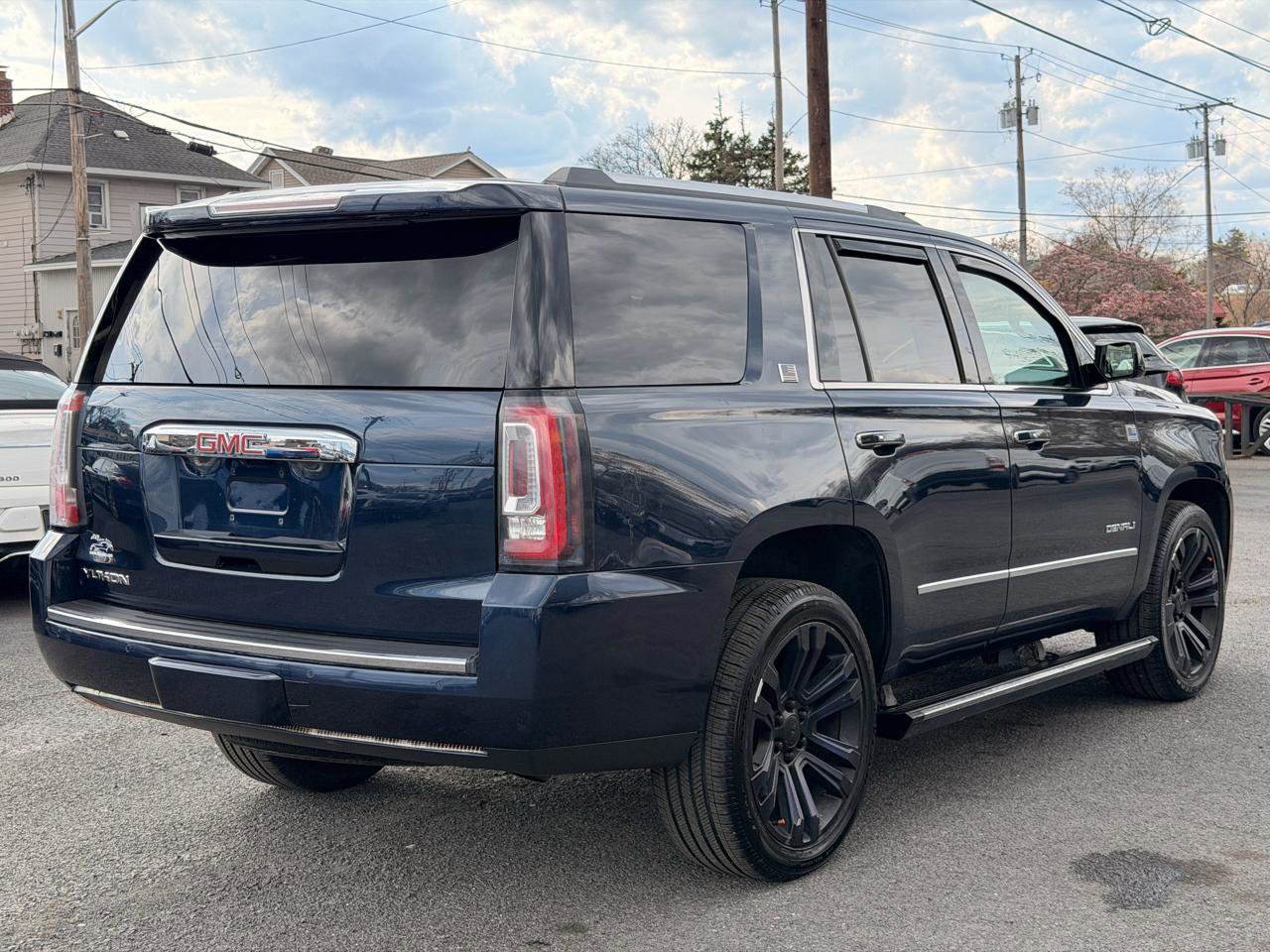 Used 2019 GMC Yukon Denali w/ Denali Ultimate Package image 5